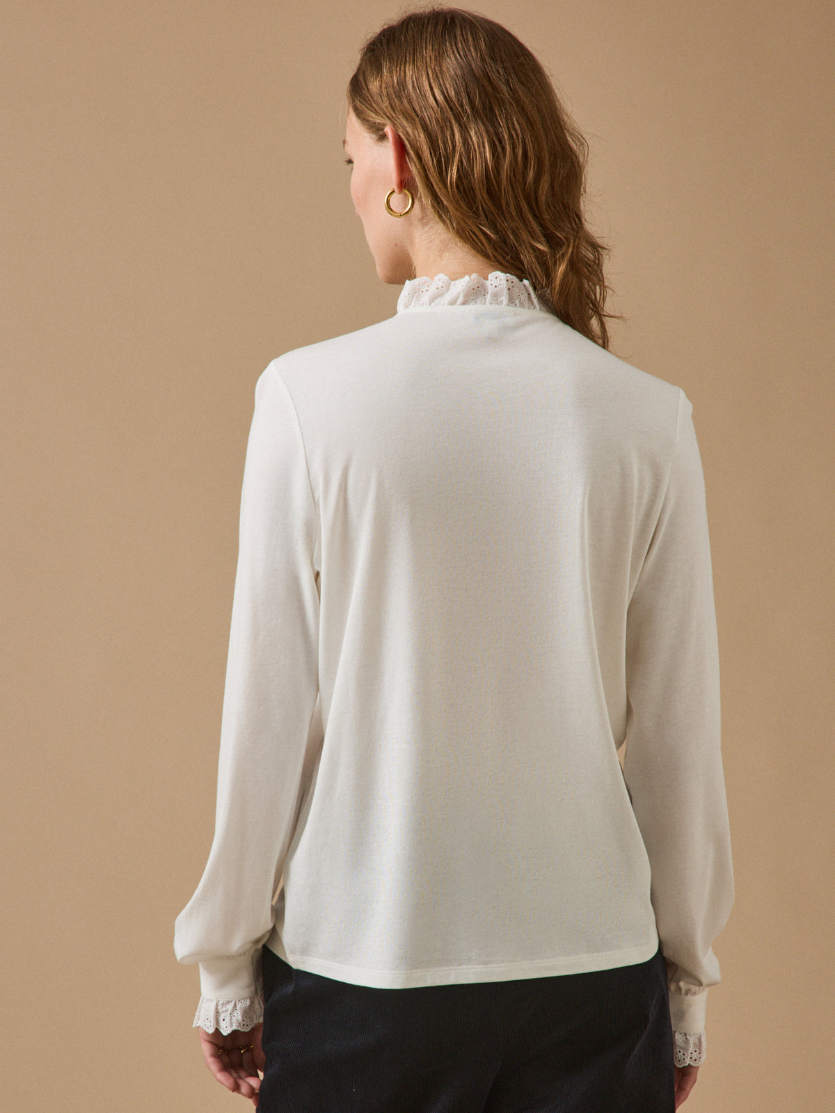 T-shirt col froufrou femme