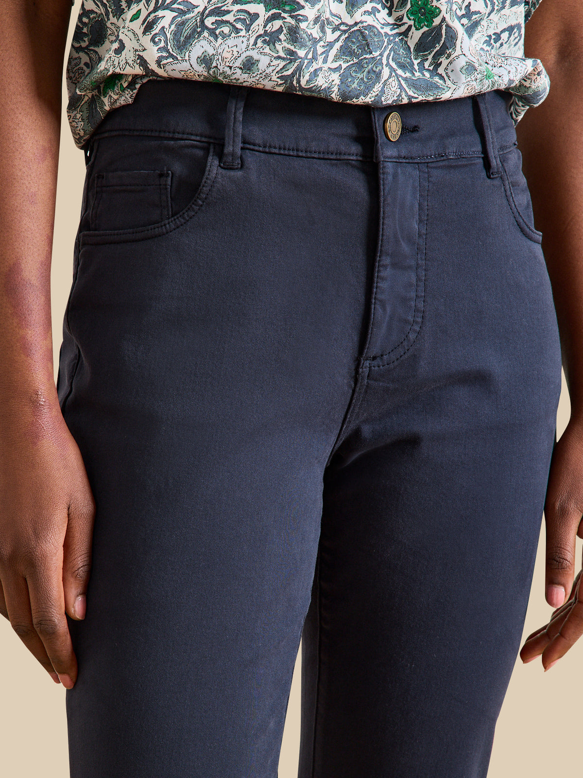 Pantalon slim couleur femme Chloé