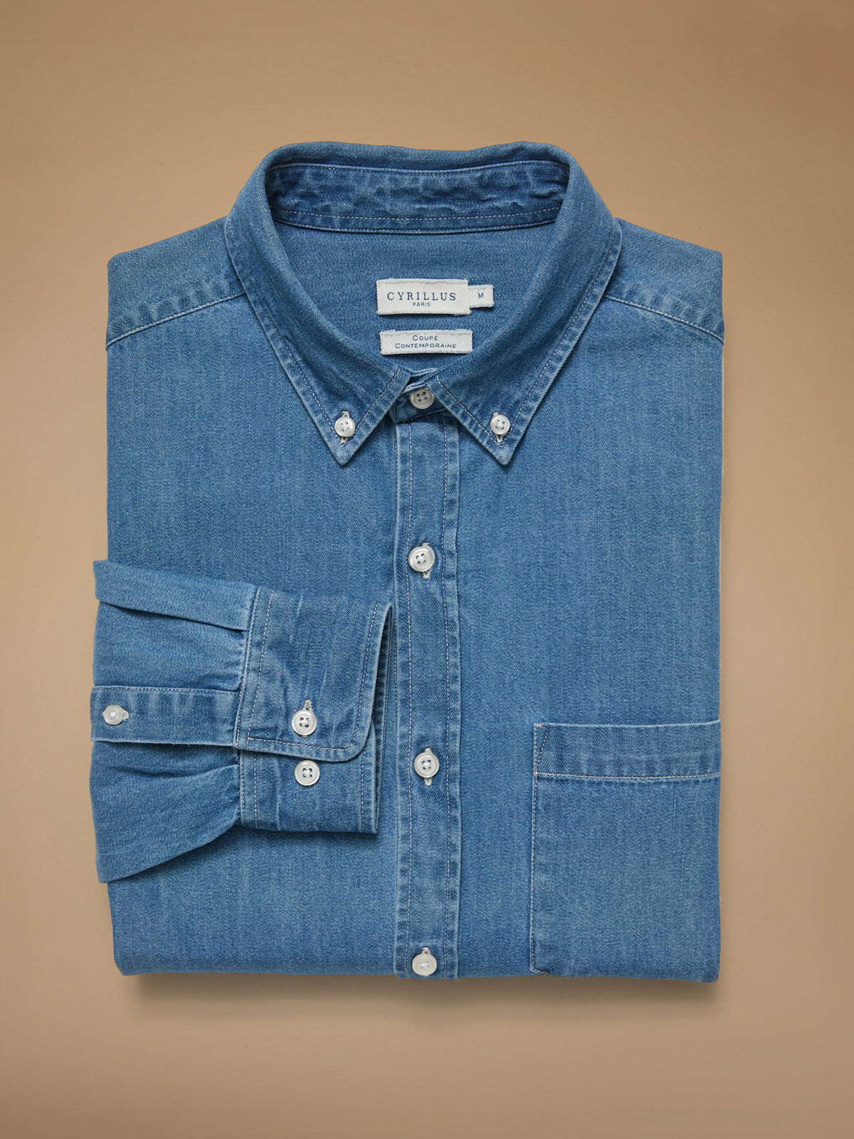 Chemise en jean homme coupe contemporaine