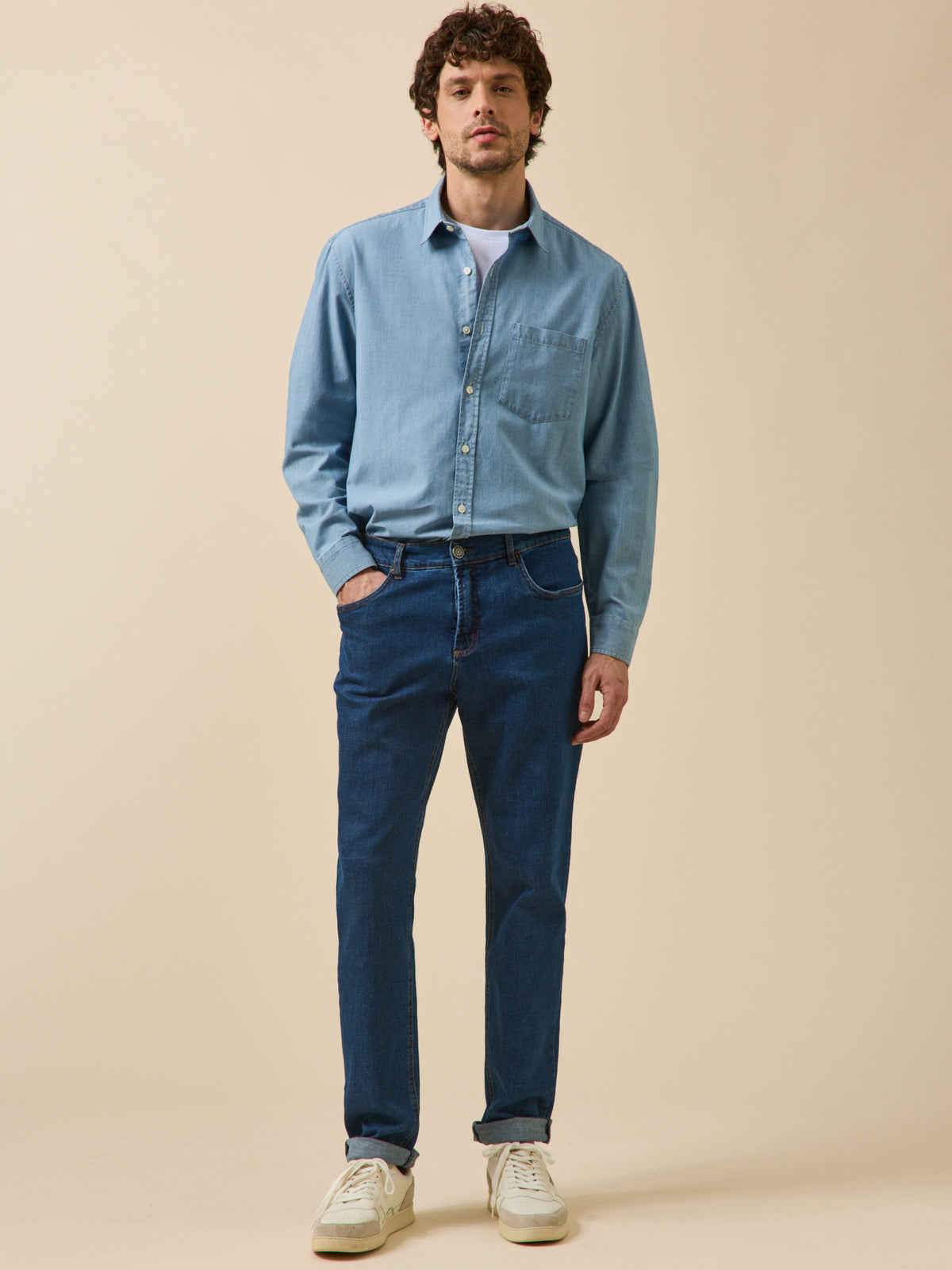 Chemise chambray homme coupe contemporaine