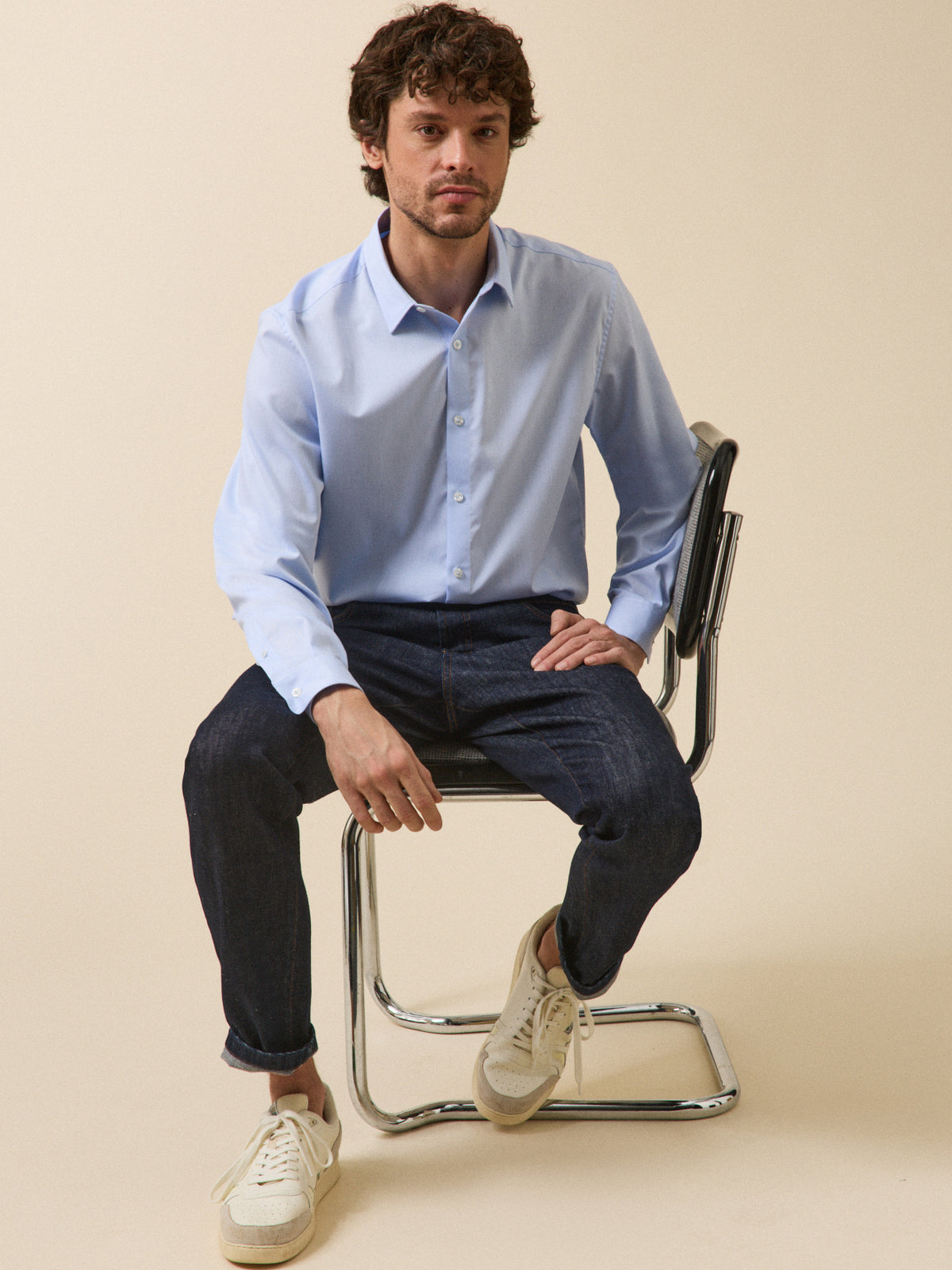 Chemise twill uni homme coupe contemporaine