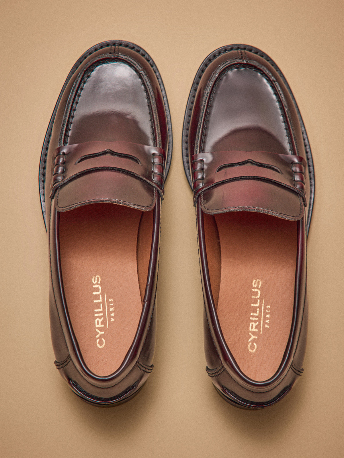 Mocassins cuir vernis femme