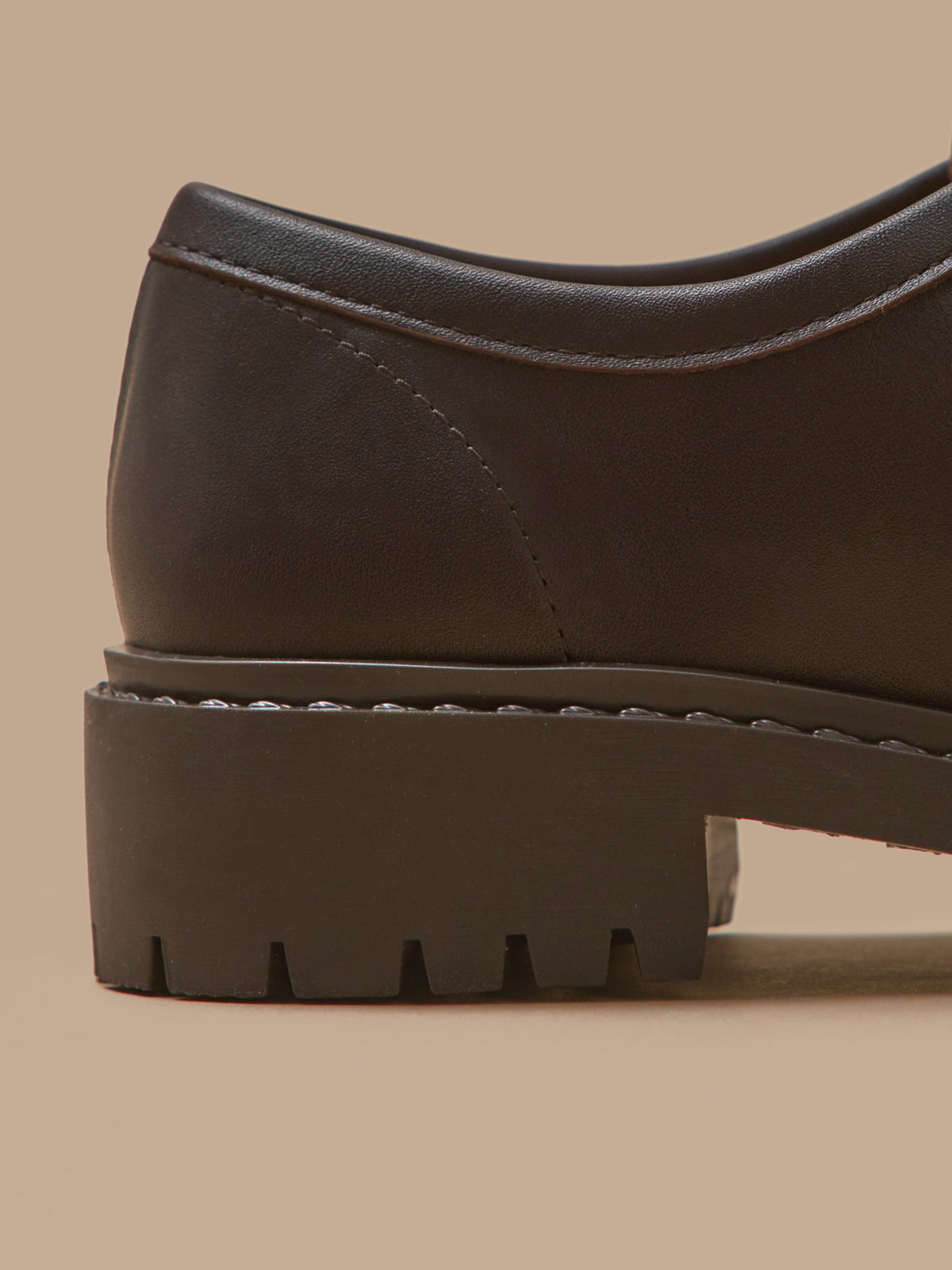 Derbies semelle crantée cuir femme