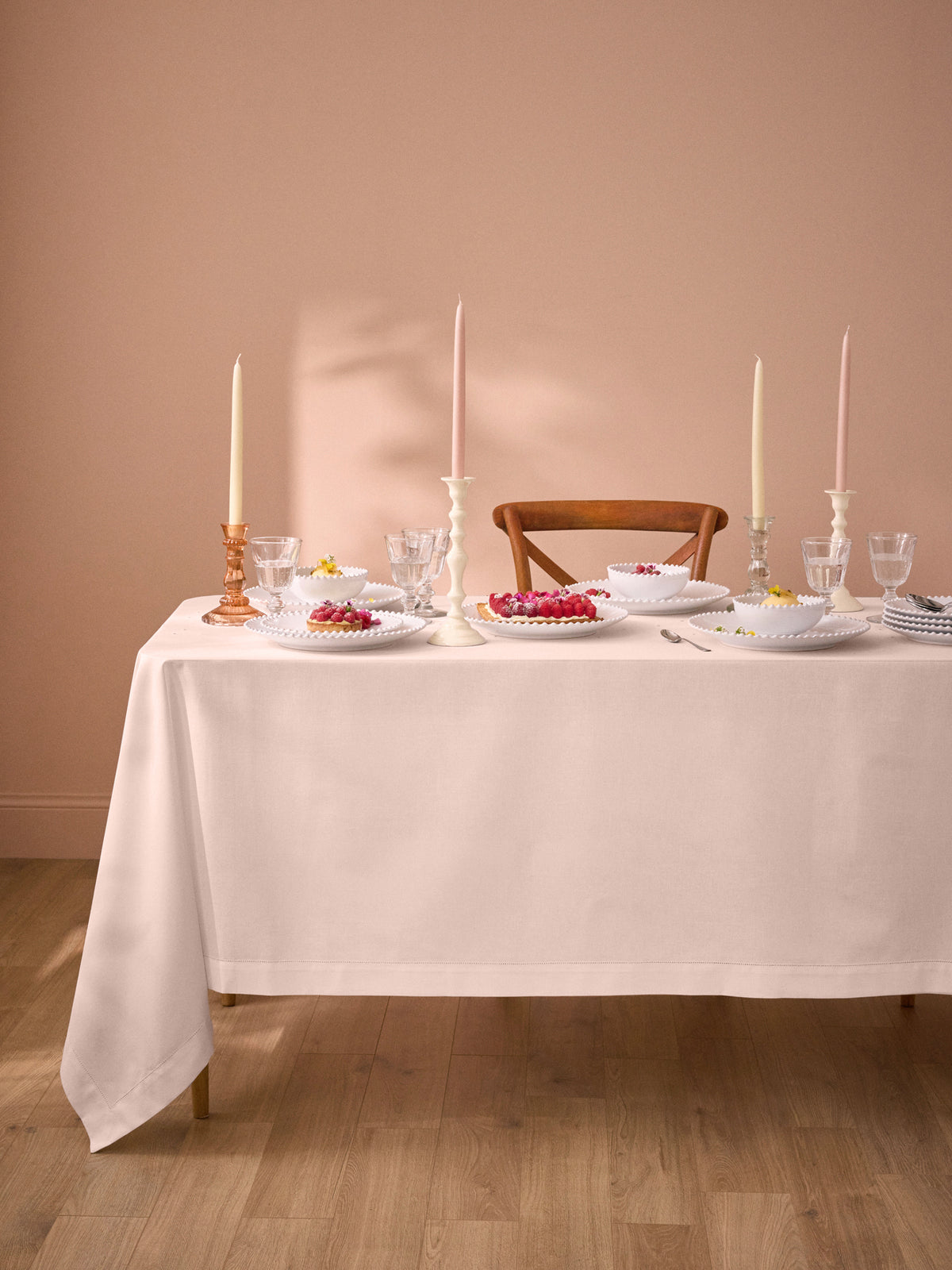 Nappe en coton aspect lin pois dorés