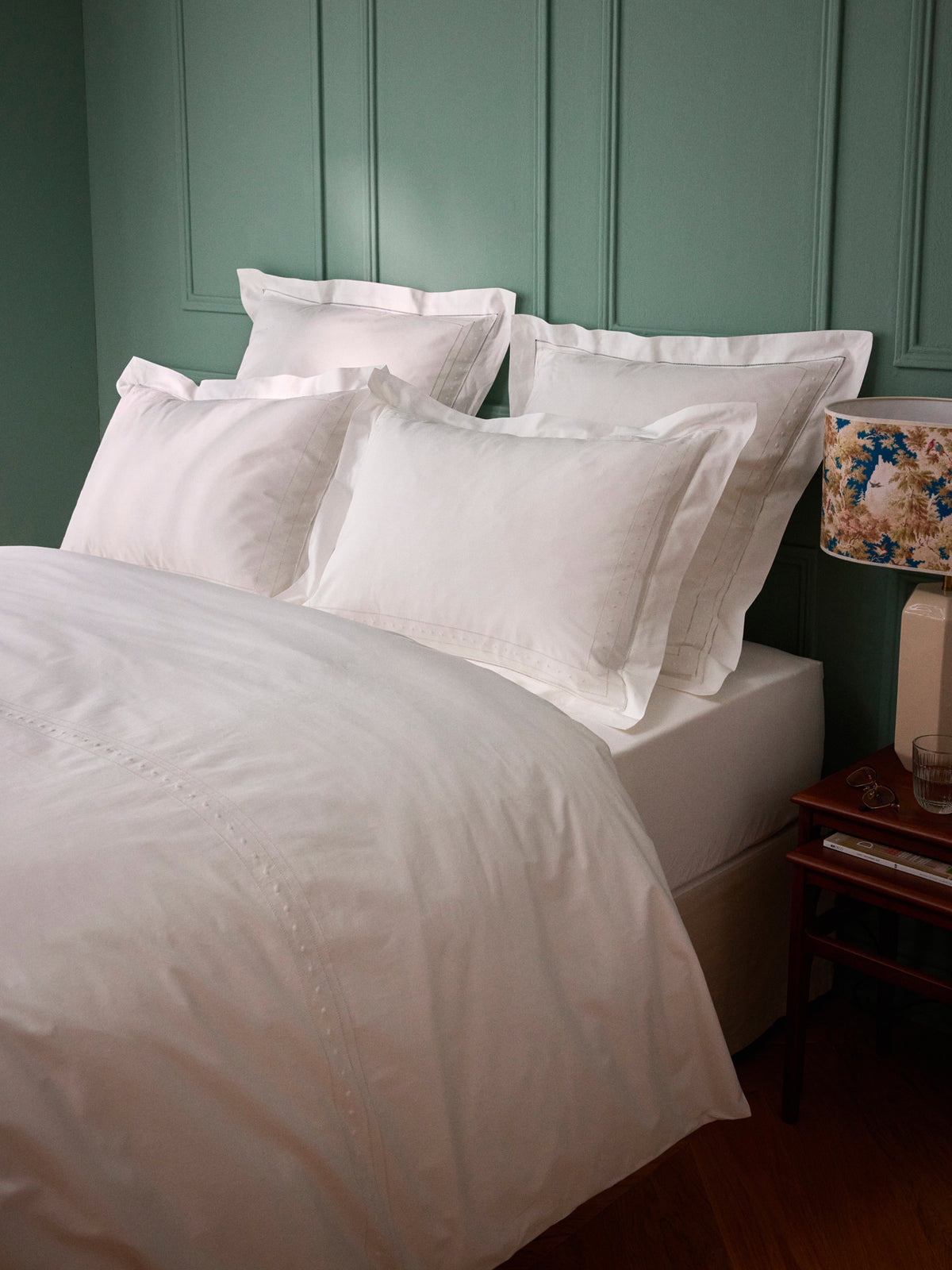 Taie d'oreiller percale de coton brodée "Aglaé"