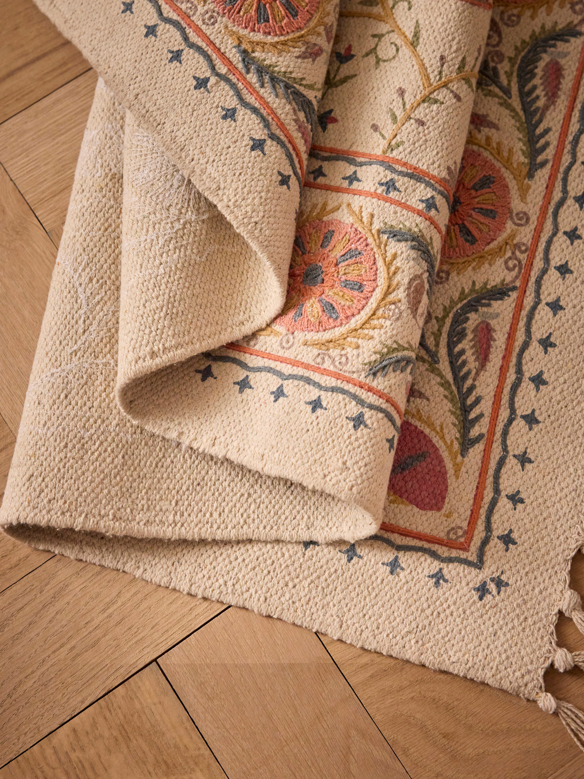 Tapis en coton brodé Flore - XL
