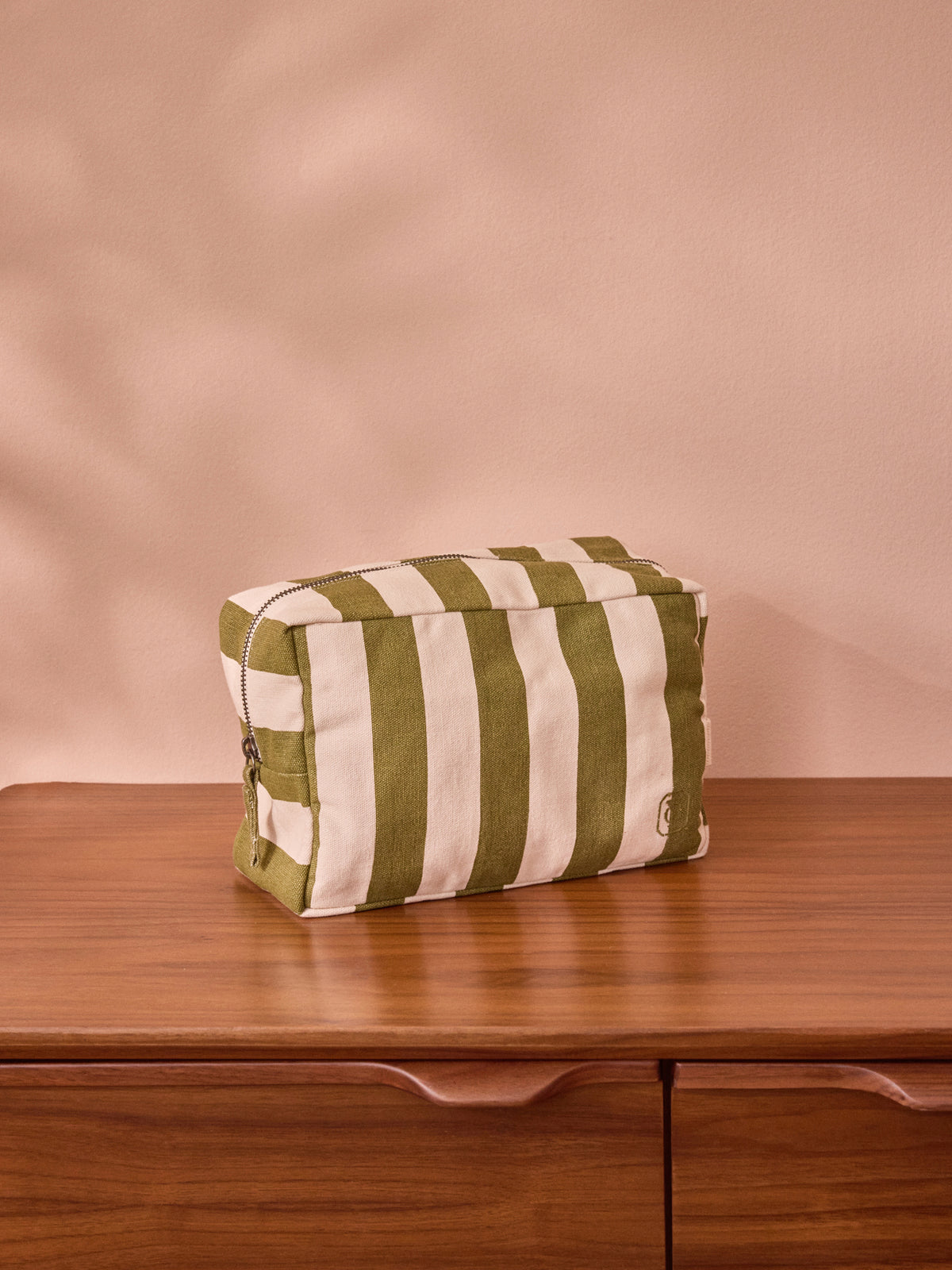Trousse en toile rayée