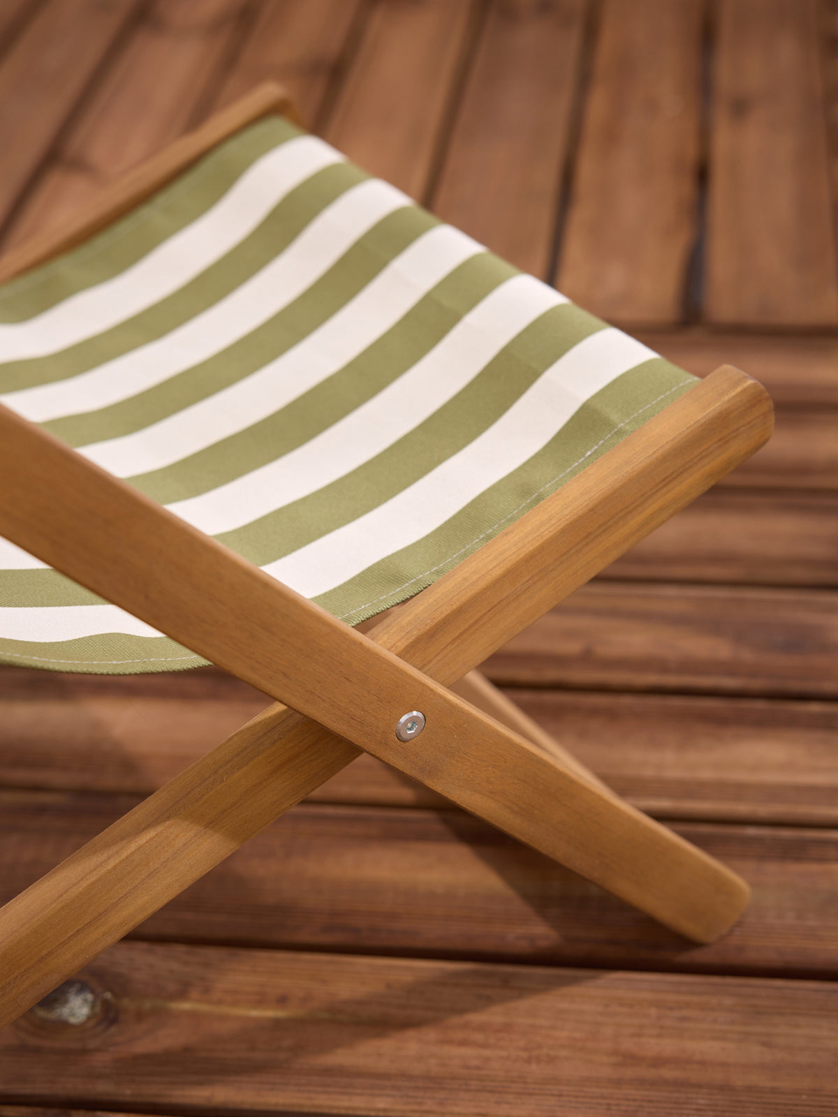 Chilienne enfant en toile et bois