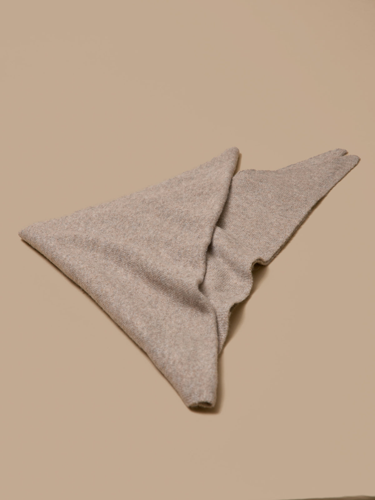 Écharpe triangle unie adulte