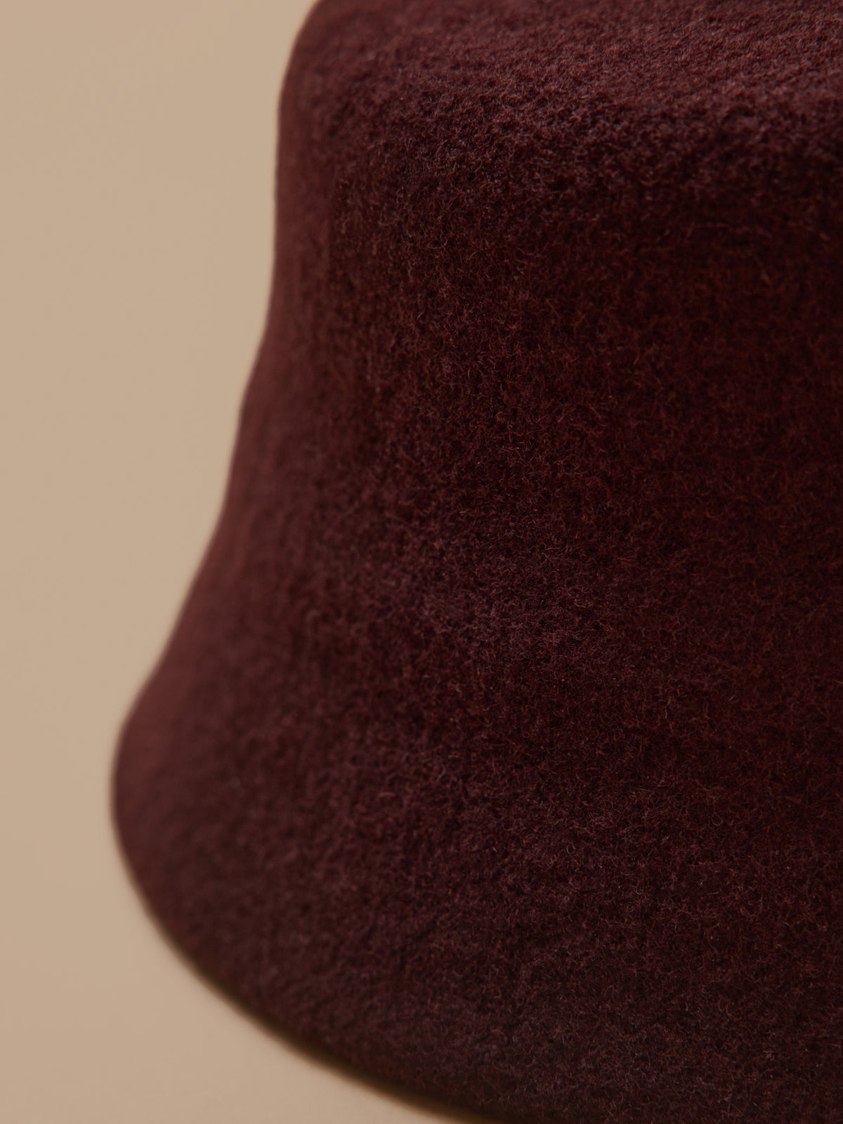 Chapeau cloche en laine femme