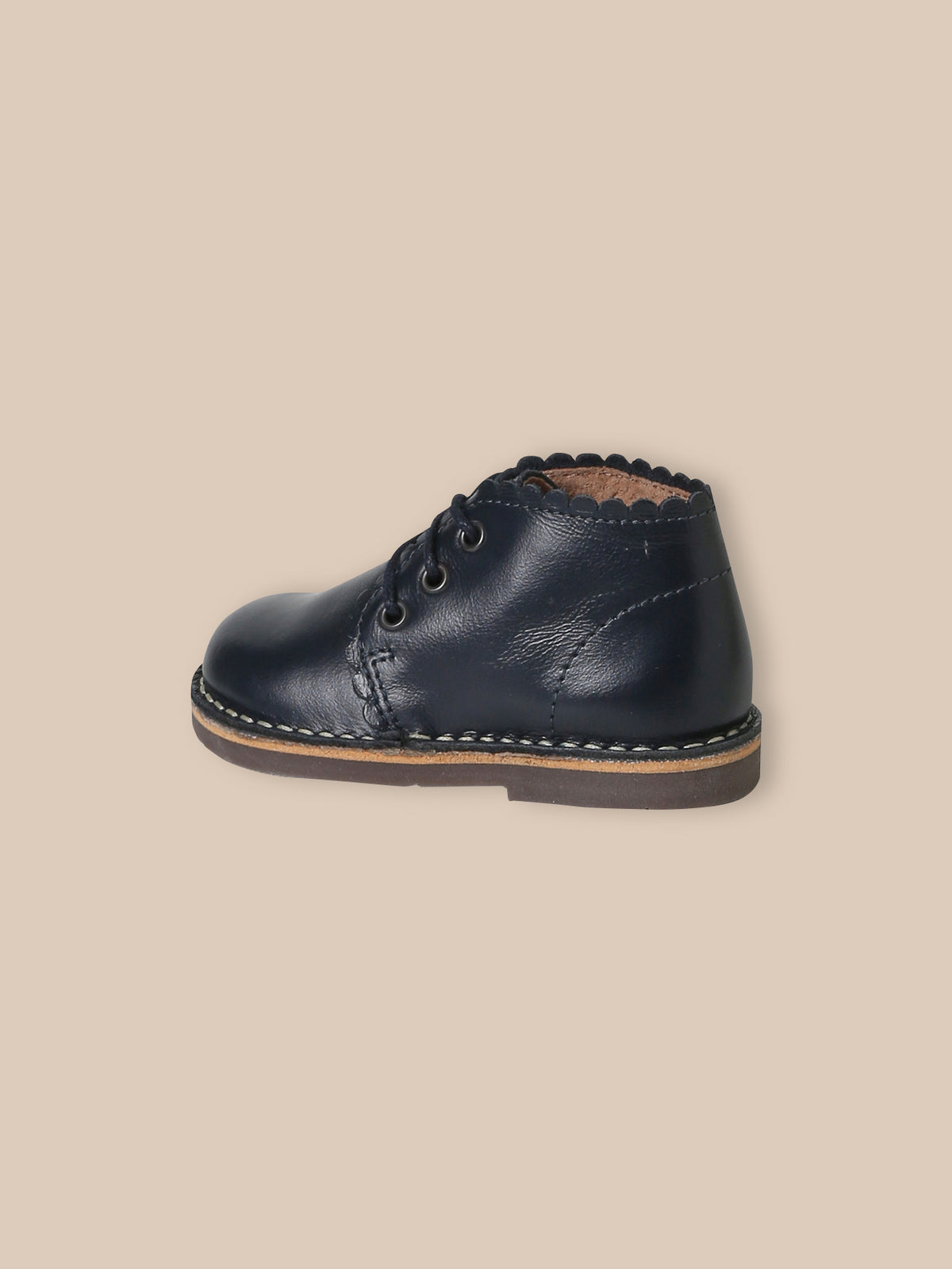 Bottines festonnées en cuir bébé