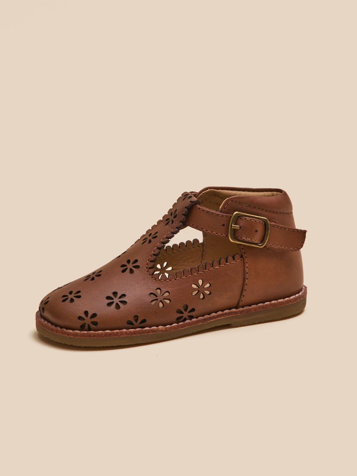Salomés perforées en cuir Bébé
