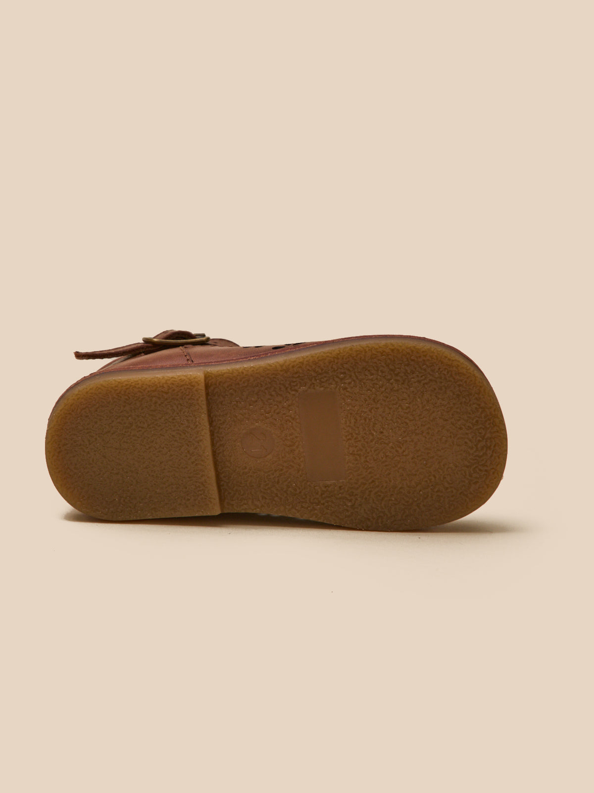 Salomés perforées en cuir Bébé