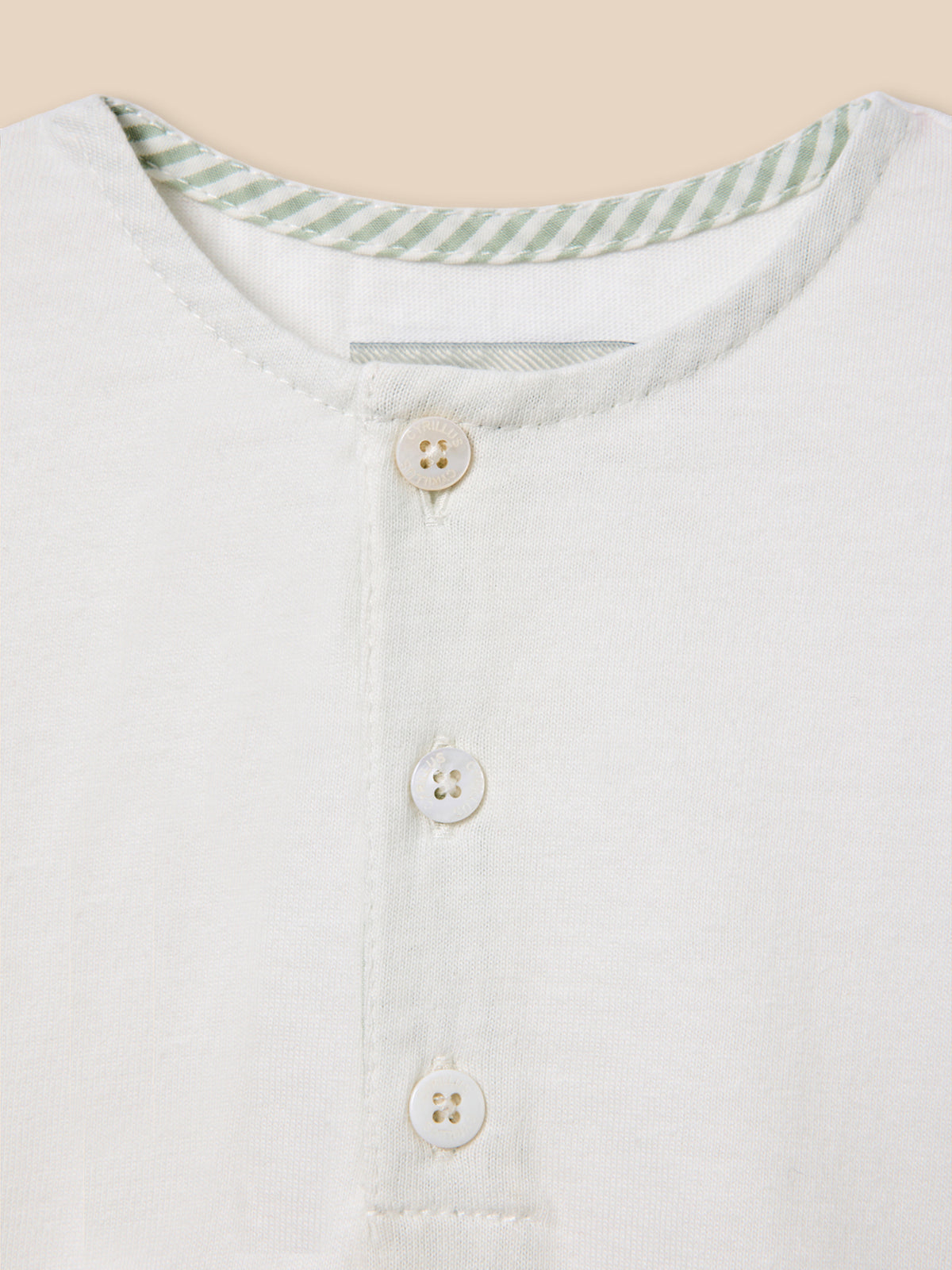Ensemble T-shirt et bloomer en seersucker