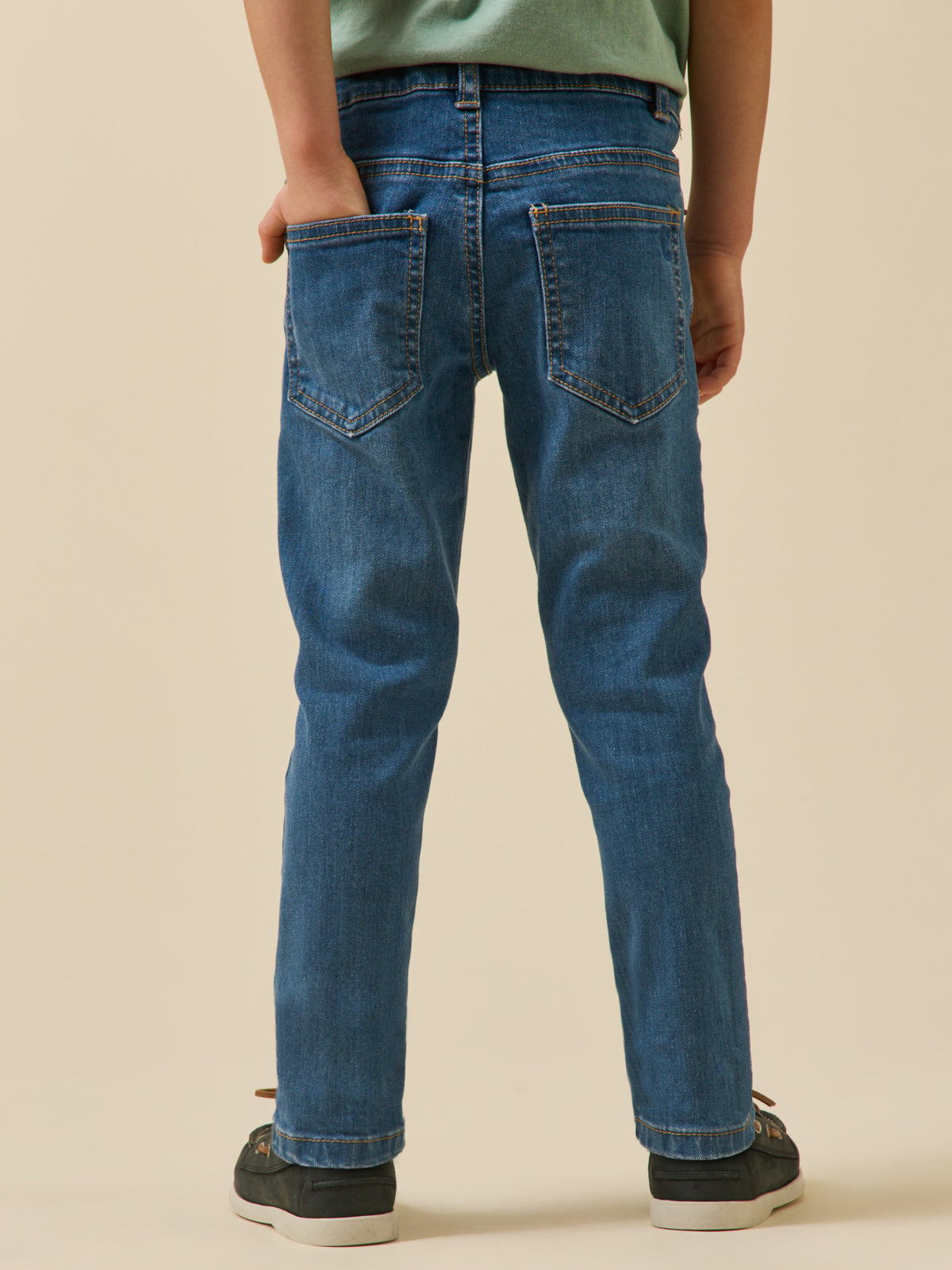 Jean coupe slim garçon