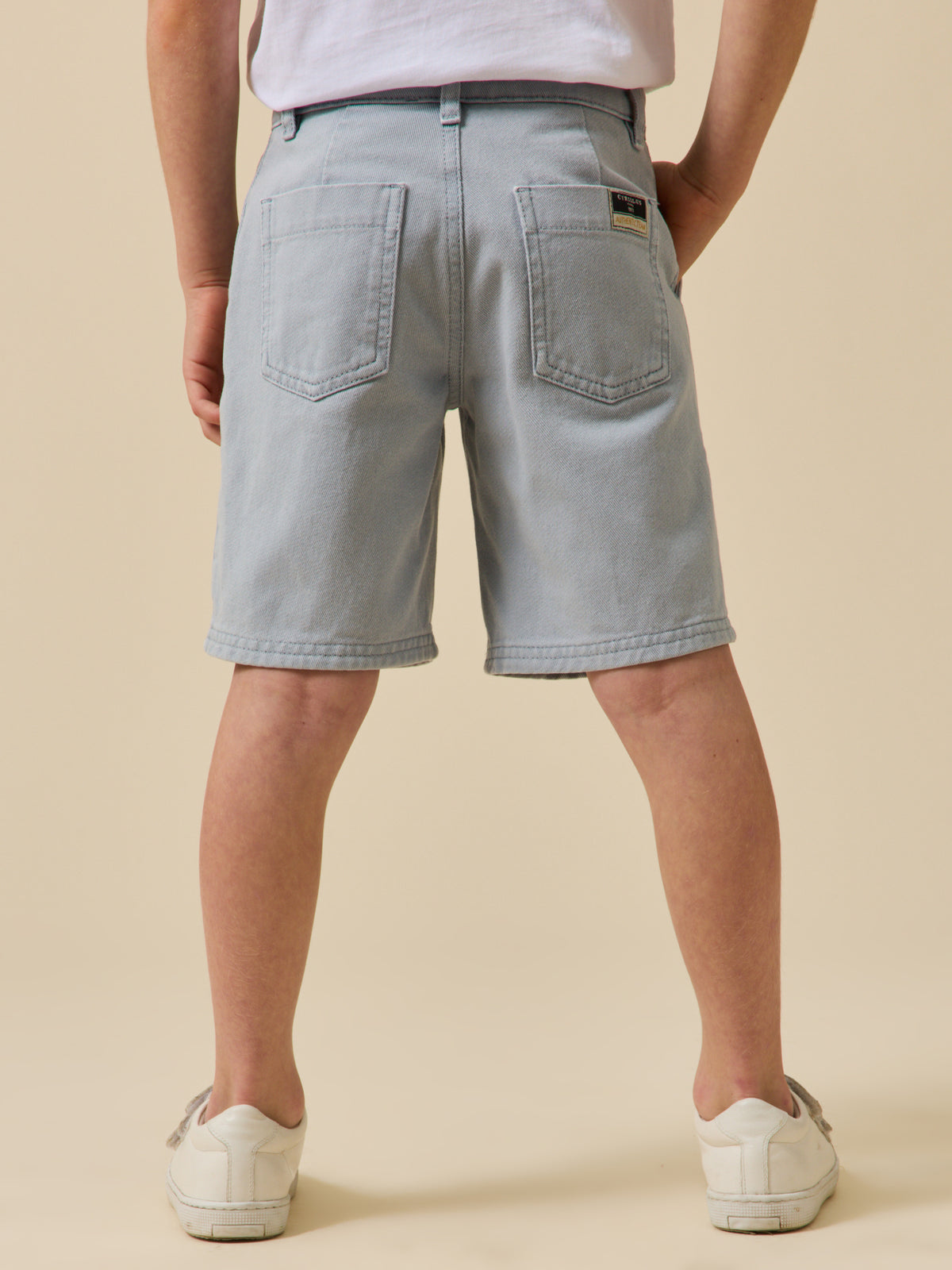 Bermuda en denim coloré garçon